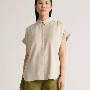 NWT Quince - Vintage Wash Tencel Button Down Shirt